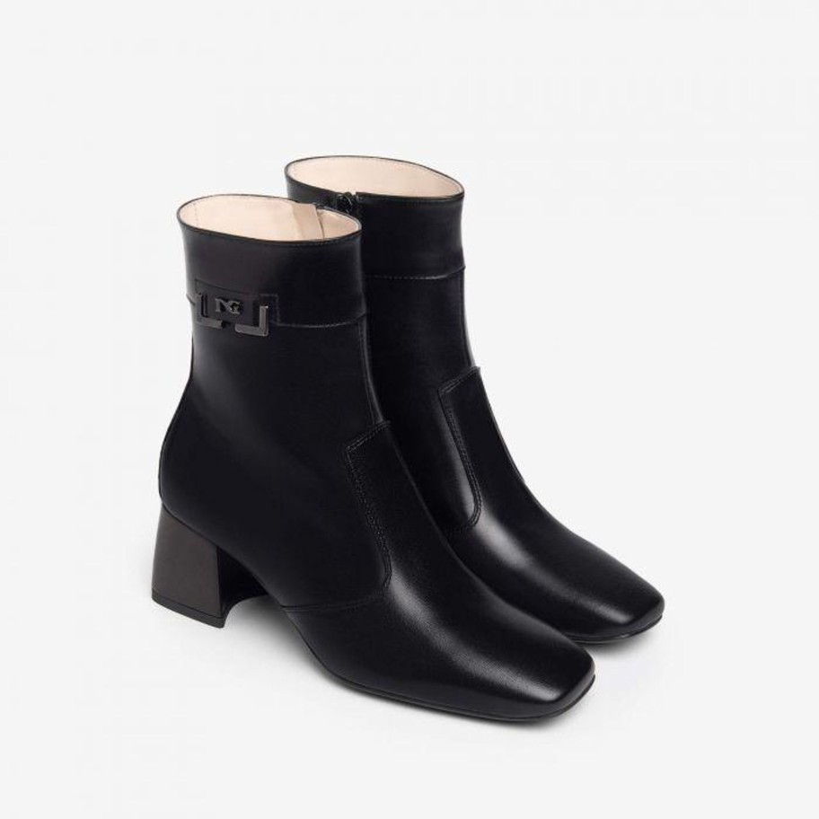 Footwear NeroGiardini Ankle Boots | Nerogiardini - I308981D Black Leather Block Heel Ankle Boot