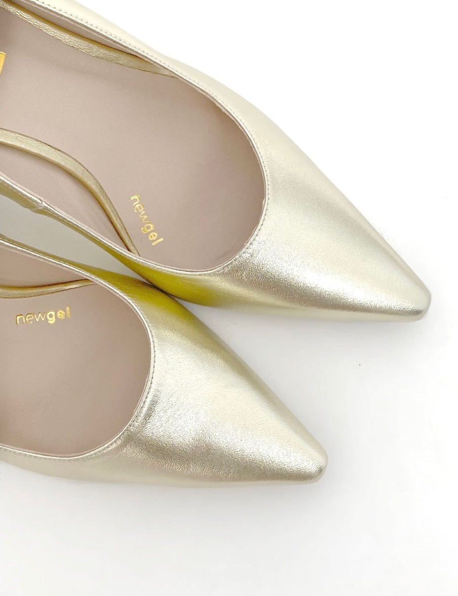 Footwear Lodi | Lodi - Jona Gold Leather Court With A Kitten Heel