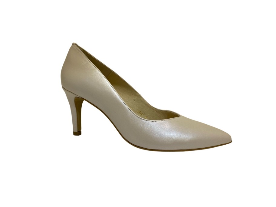 Footwear Emis | Emis - Beige Leather Court Shoe