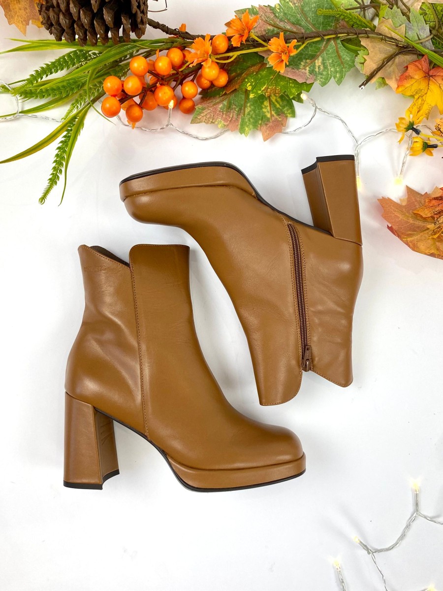 Footwear Wonders Ankle Boots | Wonders - Santo Tan Platform Ankle Boot