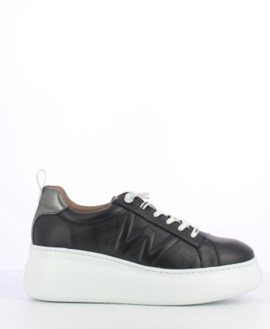 Footwear Wonders | Wonders - A-2632 Black And White Leather Trainer