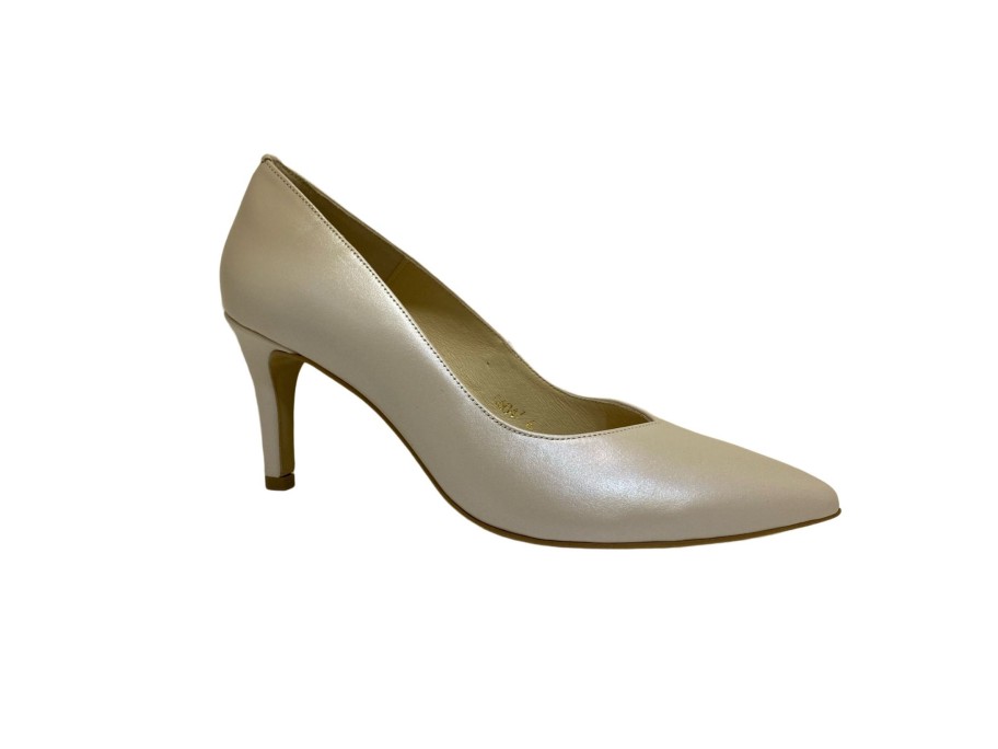 Footwear Emis | Emis - Beige Leather Court Shoe