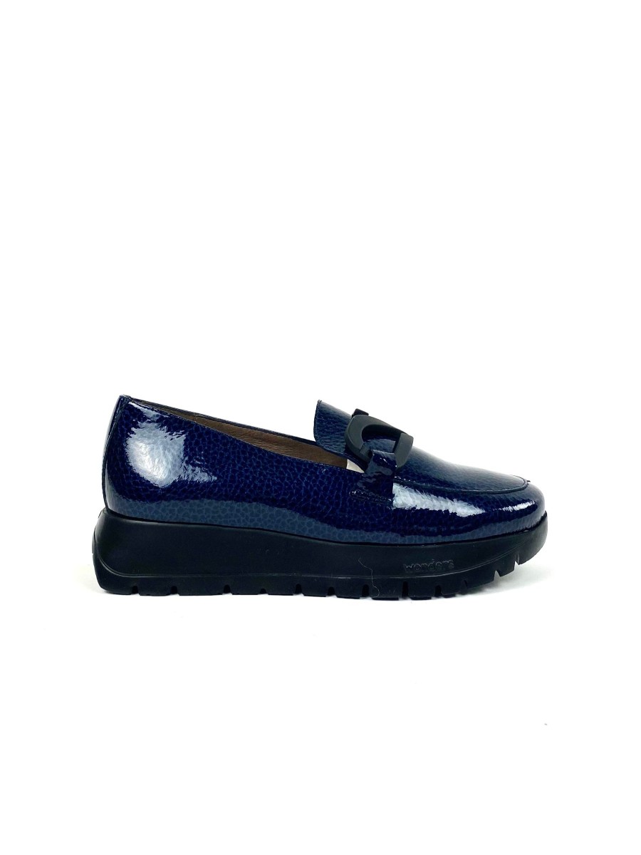 Footwear Wonders | Wonders - A-2453 Navy Patent Wedge Loafer