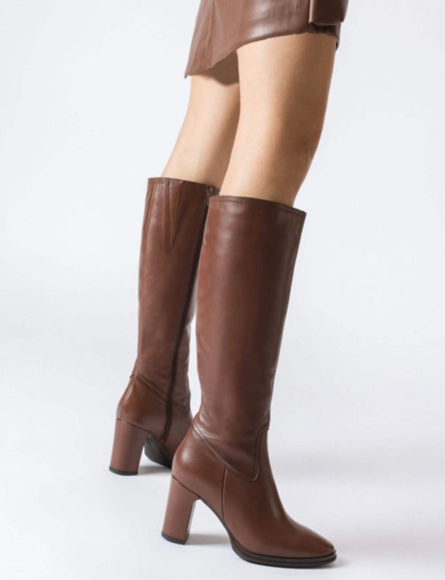 Footwear Wonders Knee High Boots | Wonders - M-5106 Brown Leather Boot