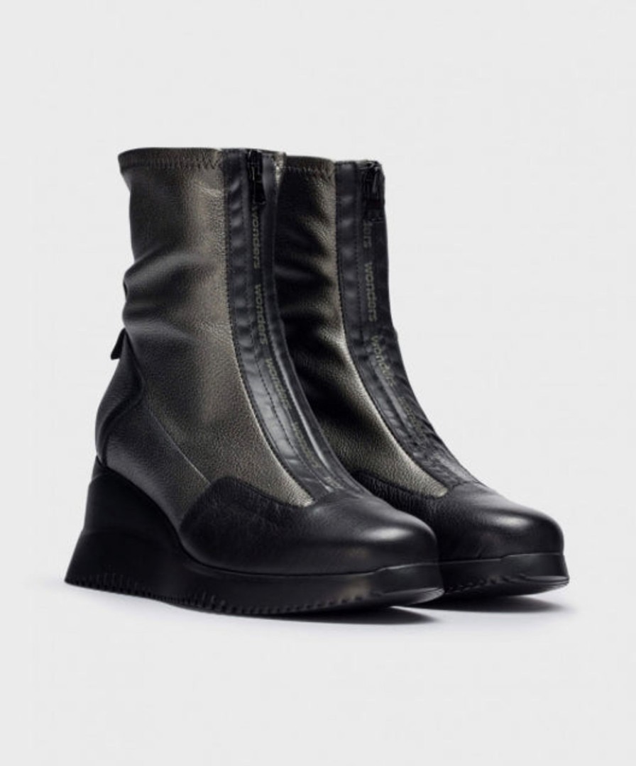 Footwear Wonders Wedge Boots | Wonders - G-6614 Black And Pewter Wedge Boot