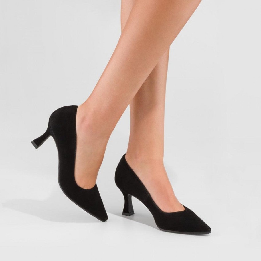 Footwear Lodi | Lodi - Jona Black Suede Court With A Kitten Heel