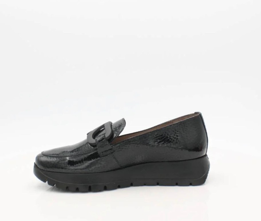 Footwear Wonders | Wonders - A-2453 Black Patent Wedge Loafer